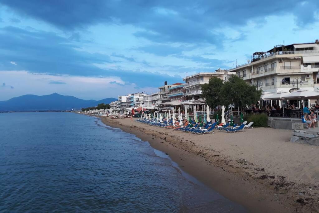 Apartment Next To The Sea Peraia  Luaran gambar