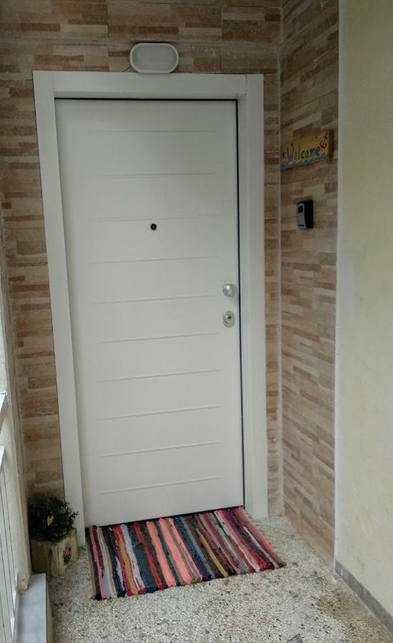 Apartment Next To The Sea Peraia  Luaran gambar